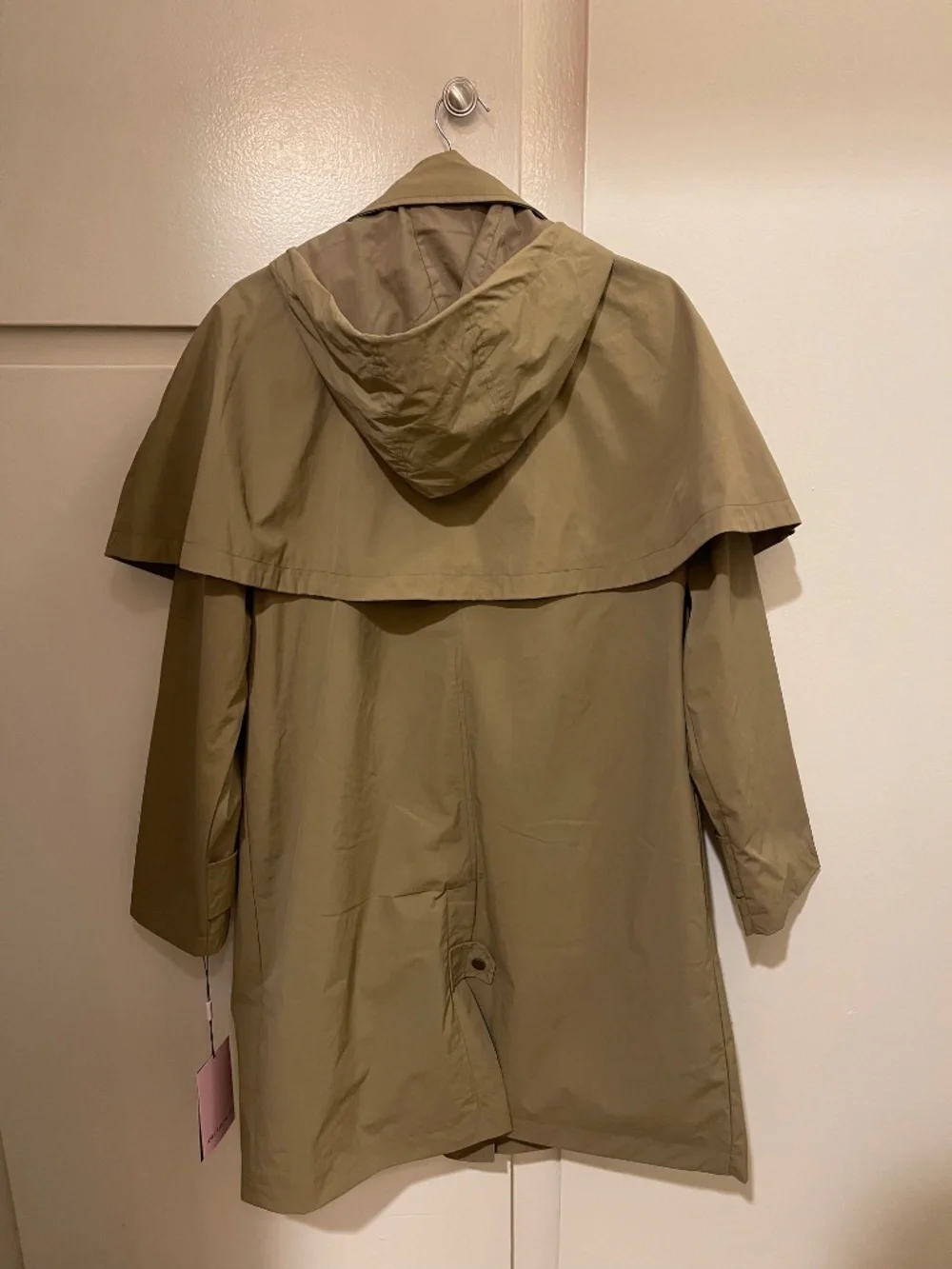 Avec Les Filles Hooded Cape Raincoat - Picture 2 of 7